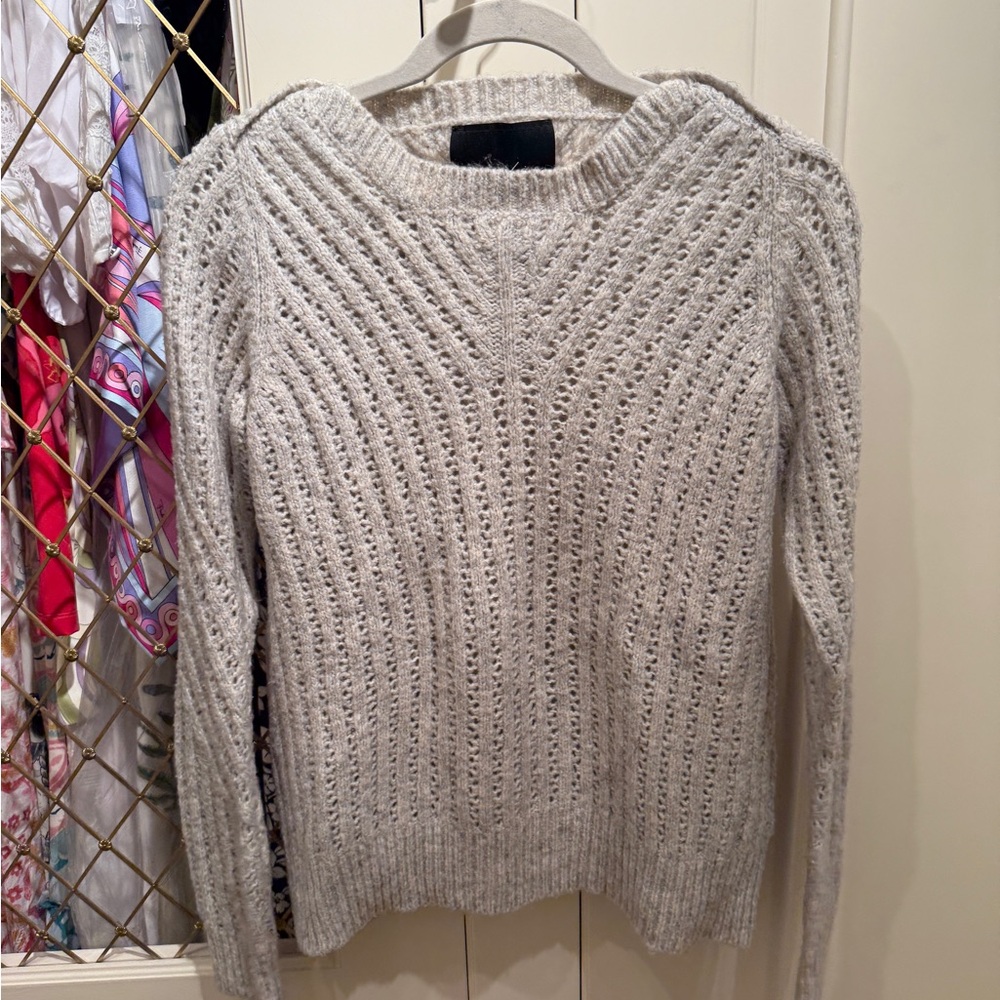 Women's Gray Knit Sweater
